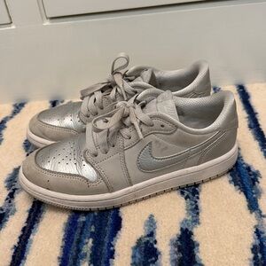 Nike Metallic Silver Sneakers Jordan